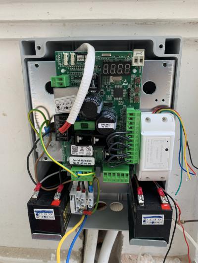 Bộ điều khiển cổng, cửa cuốn từ xa ZiTech.