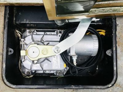 Motor cổng âm sàn VULCAN 230V 800KG
