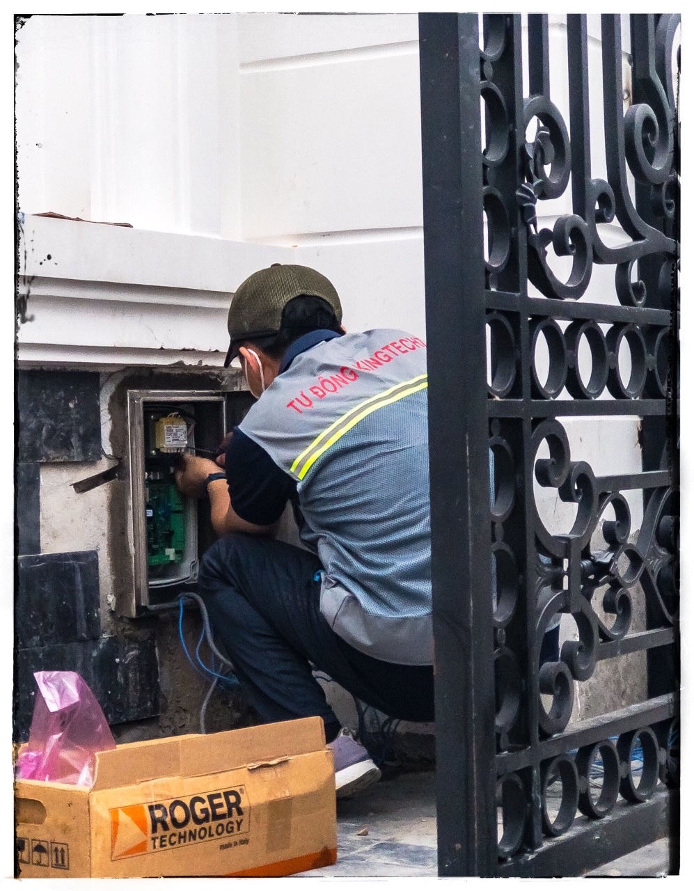 sửa hộp điều khiển cổng