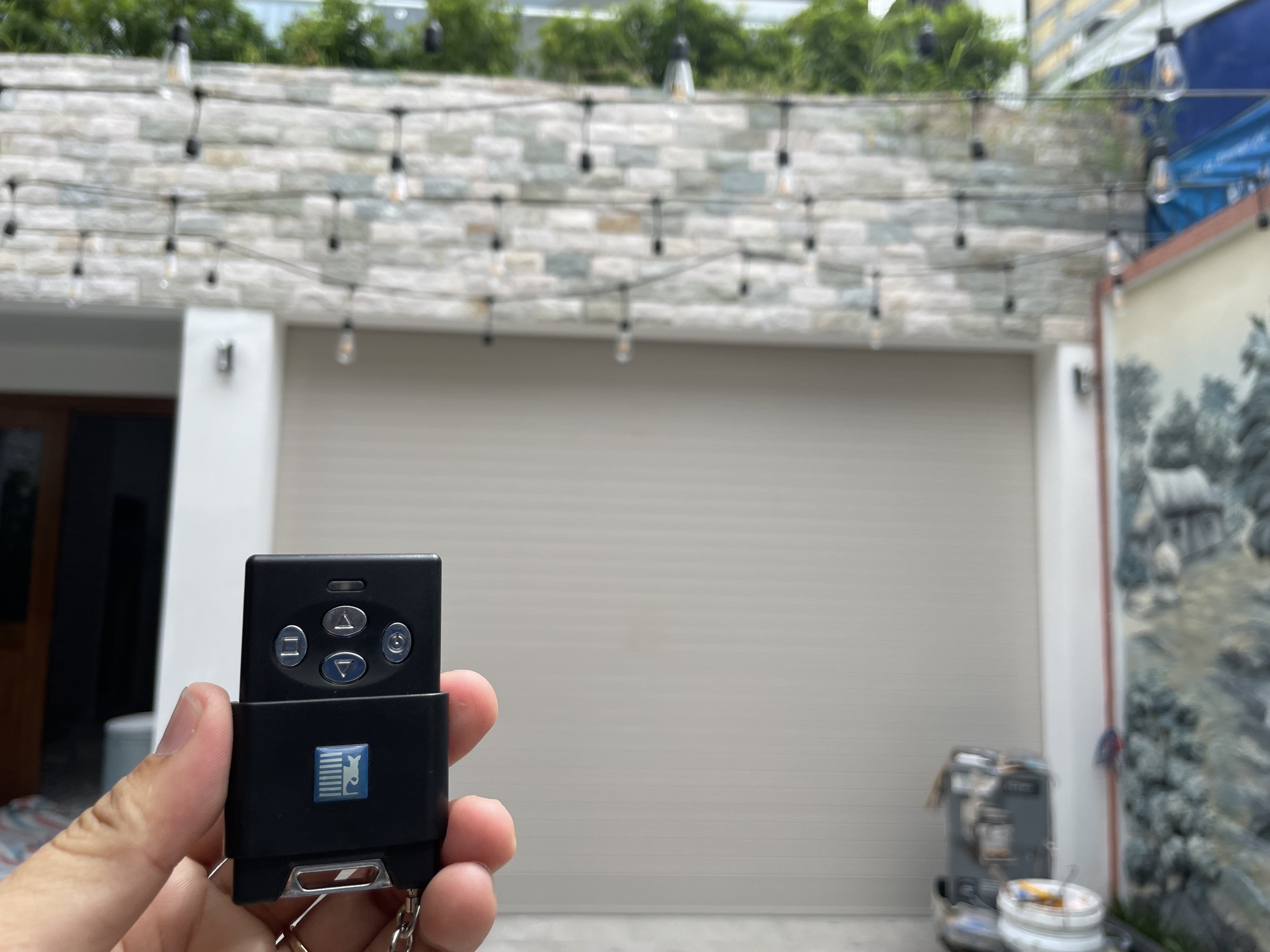 Cửa cuốn Mega Austdoor tại quận 12