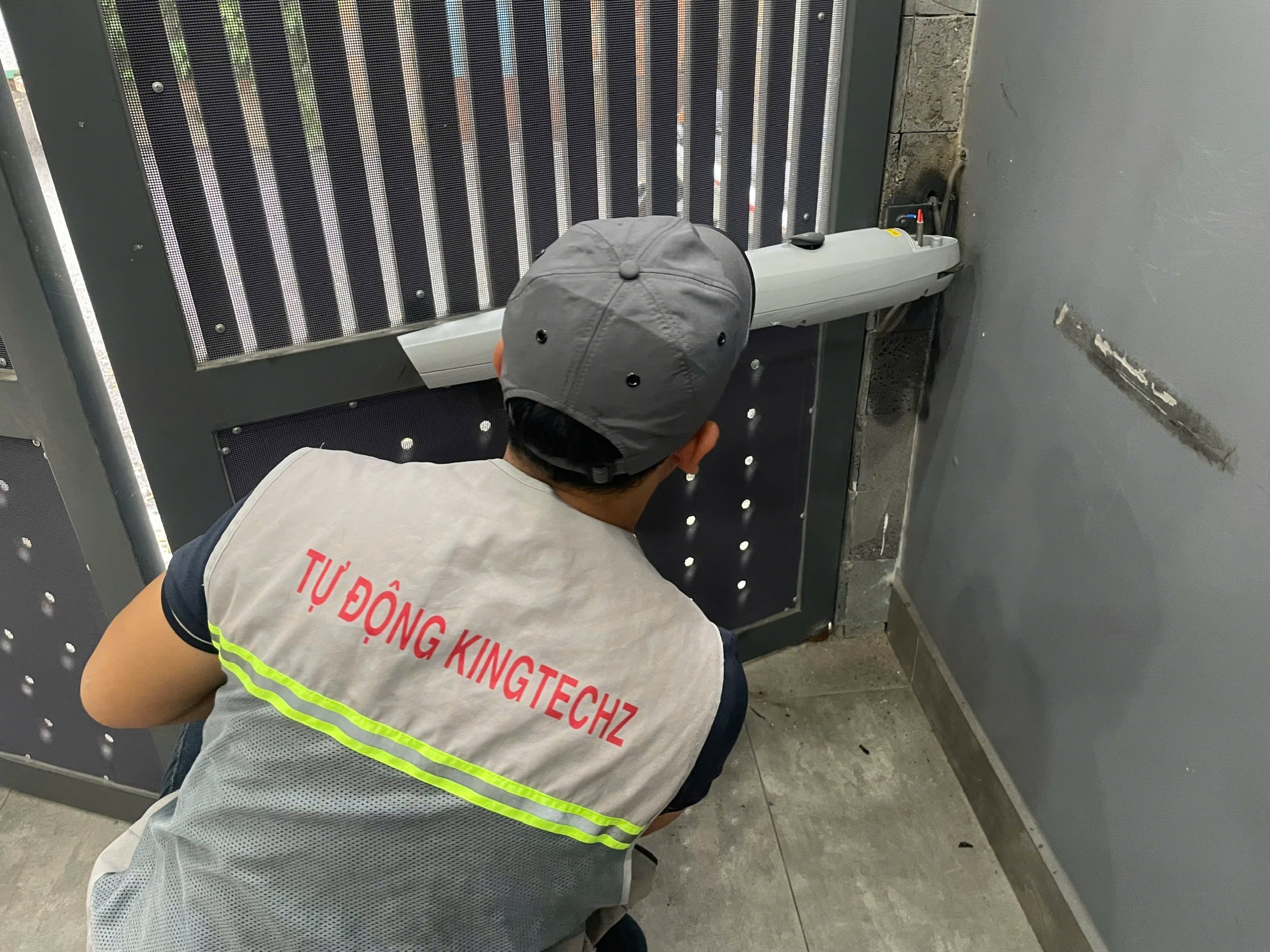 Bảo dưỡng motor cổng tay đòn Vulcan